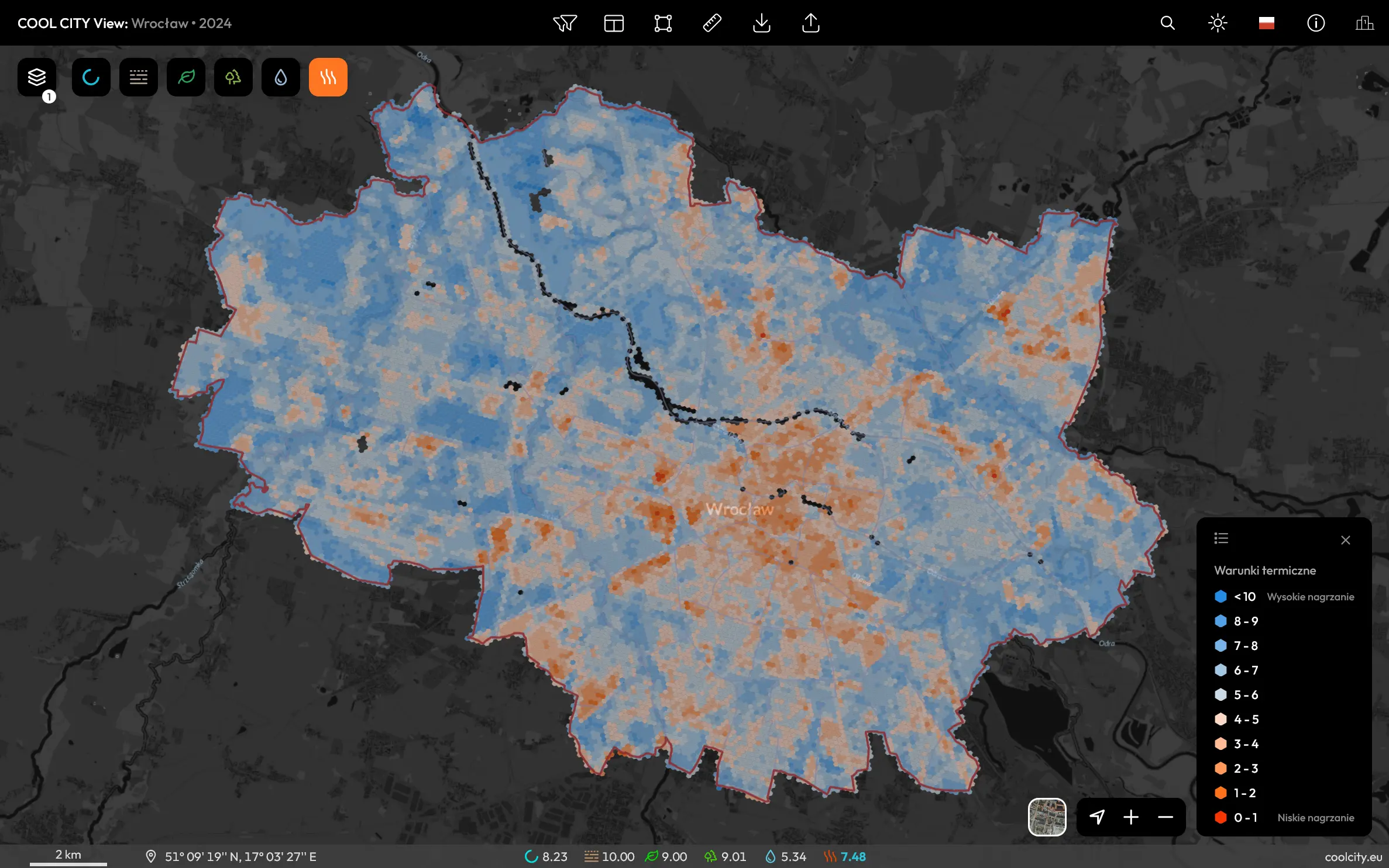Wskazuje przestrzenie o najtrudniejszych warunkach termicznych dla człowieka i przyrody oraz tzw. 'cool spots', czyli miejsca chłodu w mieście.